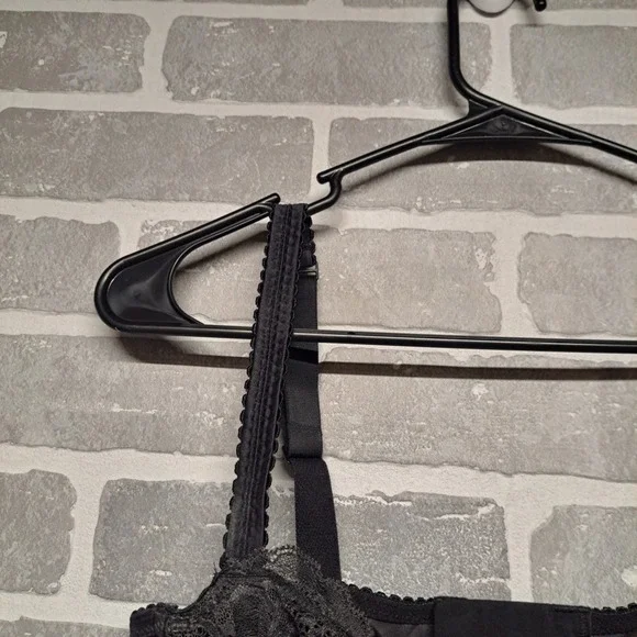 Skims Womens Satin Lace Black Floral Sexy Bra Full Coverage Size 36DD - Picture 4 of 10
